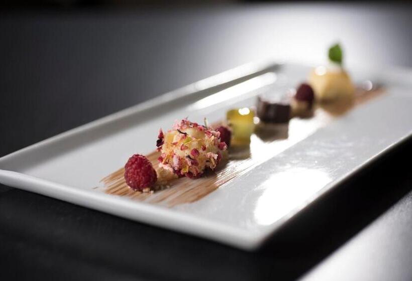 Отель Weiss Kreuz