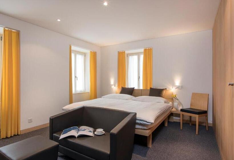 ホテル Weiss Kreuz