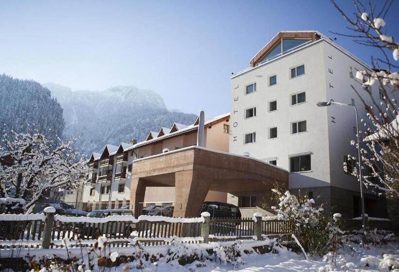 Отель Weiss Kreuz