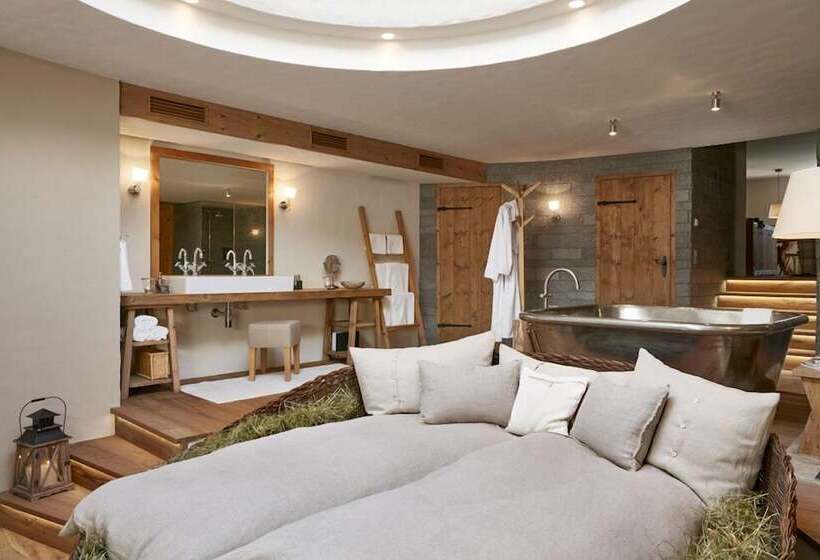 Maiensässhotel Guarda Val