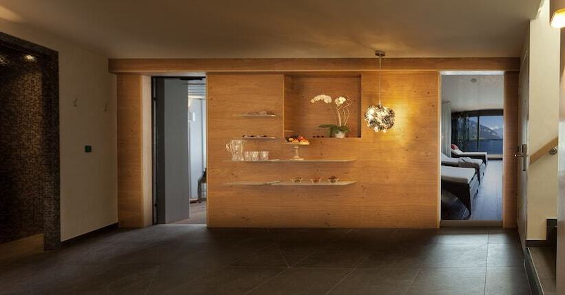 Parkhotel Gunten – Beach & Spa