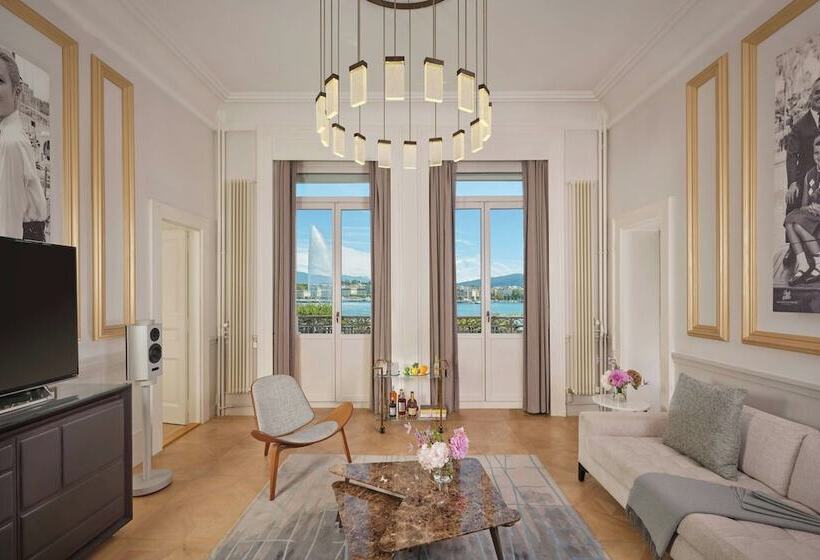 The Ritz Carlton Hotel De La Paix, Geneva