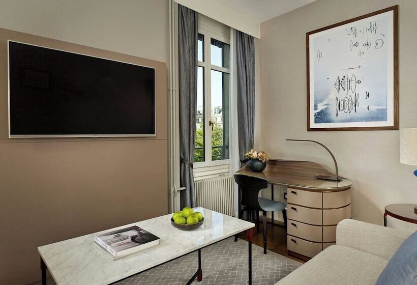 The Ritz Carlton Hotel De La Paix, Geneva