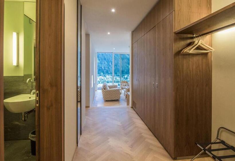 Waldhotel & Spa Davos   For Body & Soul