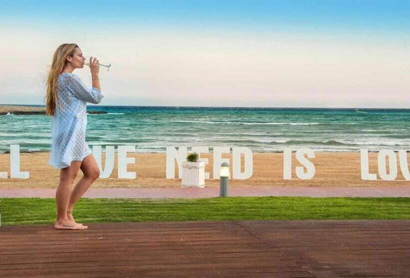 Dome Beach Marina Hotel & Resort