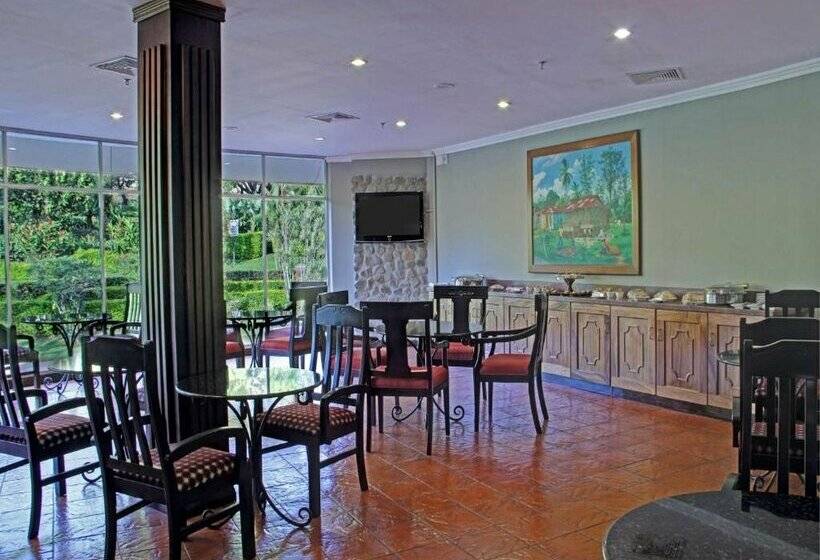 DoubleTree by Hilton Hotel Cariari San Jose - Costa Rica