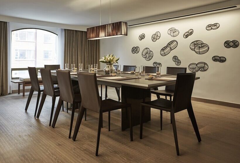 Four Seasons Hotel Bogota