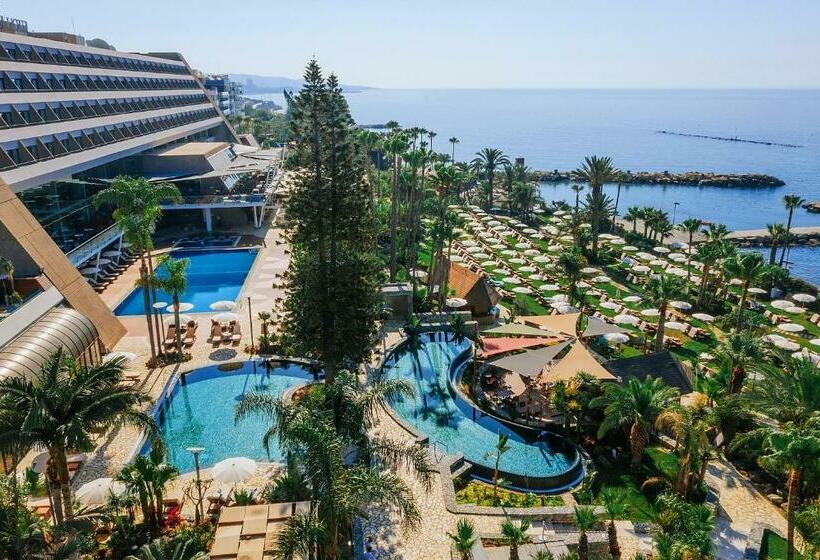Amathus Beach Hotel Limassol