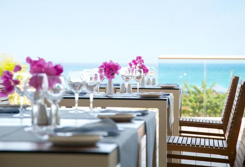 فندق Asterias Beach