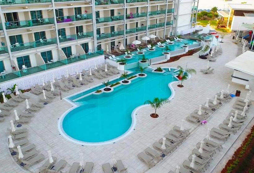 فندق Asterias Beach