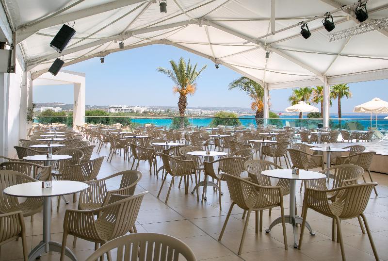 فندق Asterias Beach