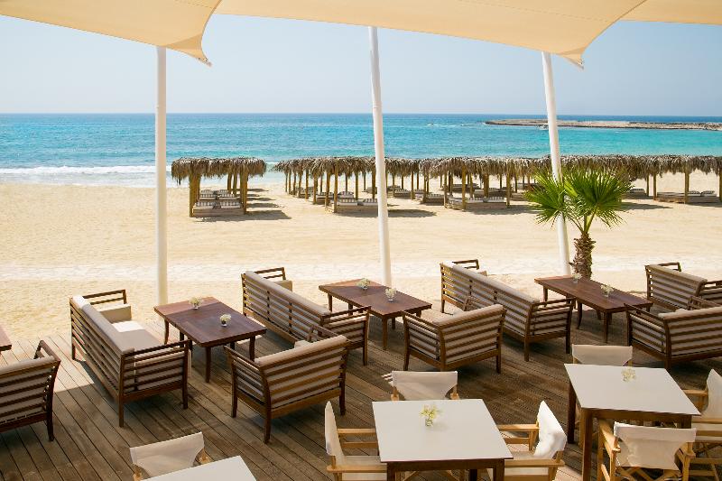 فندق Asterias Beach