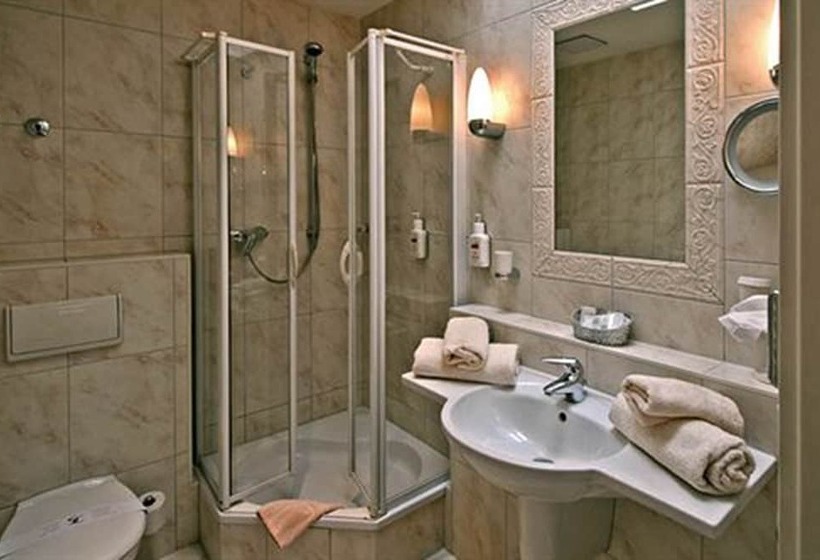 هتل Augusta Am Kurfürstendamm