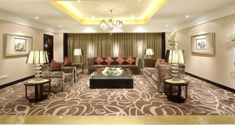 فندق Guangzhou Baiyun