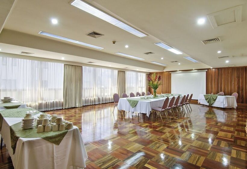 Balmoral Hotel San José Cr, Historic District