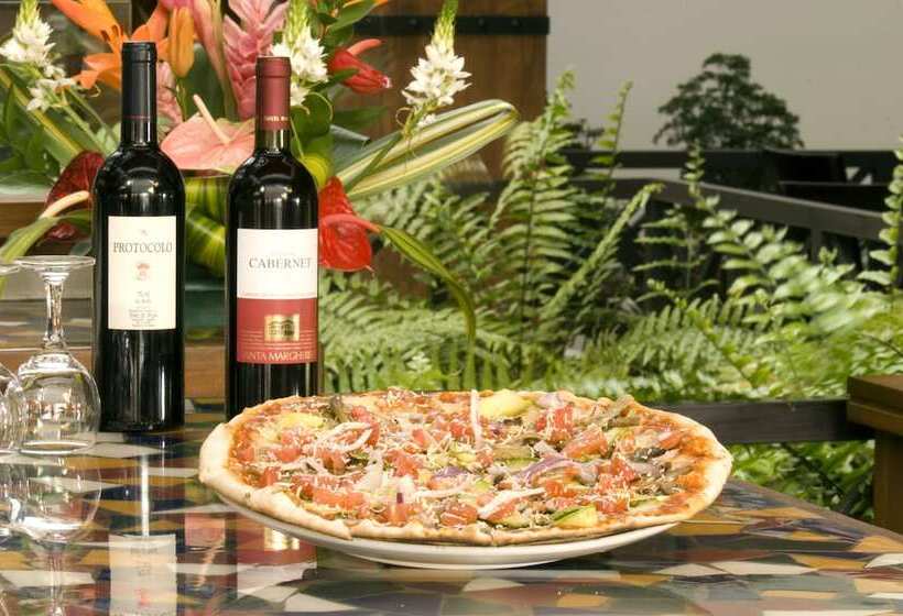 Balmoral Hotel San José Cr, Historic District