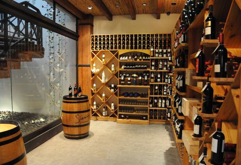 Balmoral Hotel San José Cr, Historic District