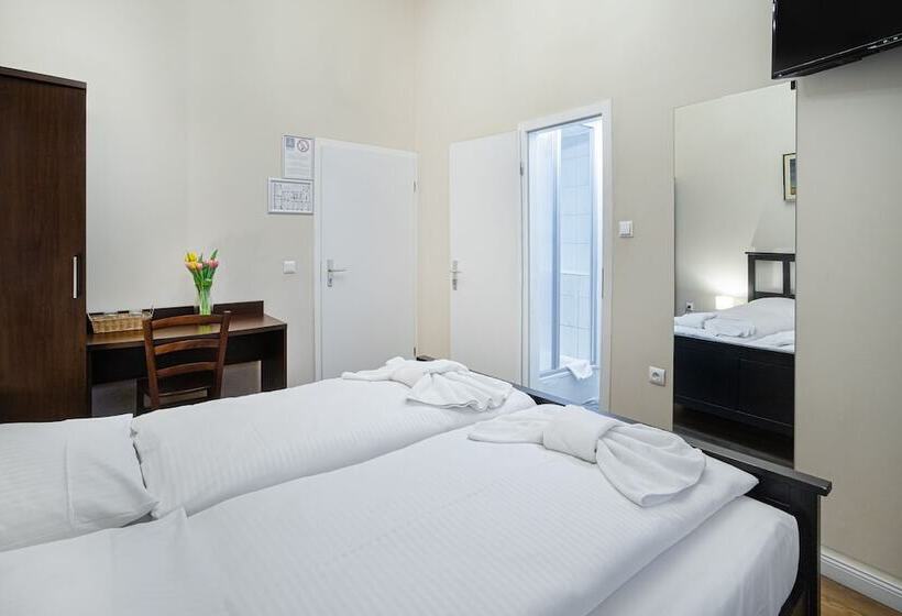 هتل Bellevue Am Kurfürstendamm