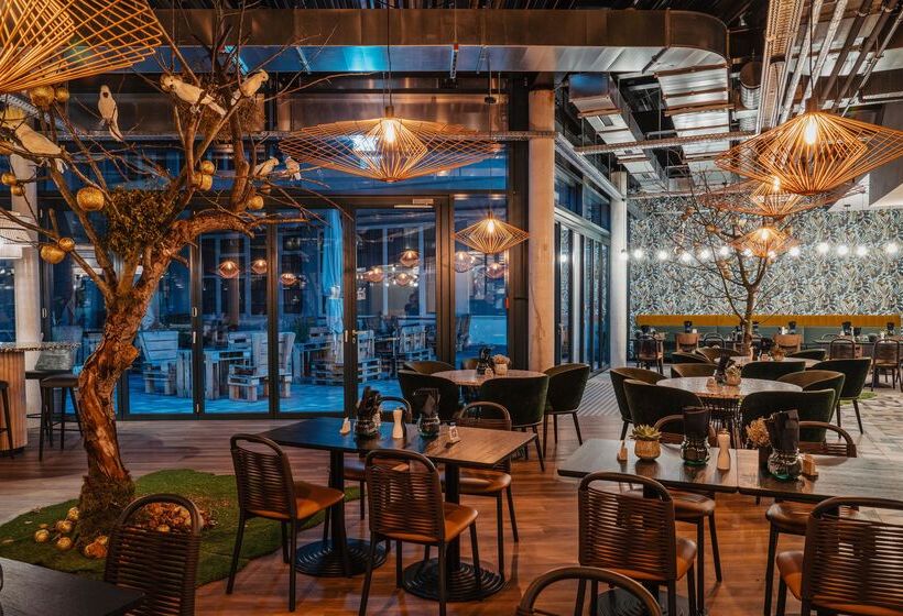 هتل Berlin, Berlin, A Member Of Radisson Individuals