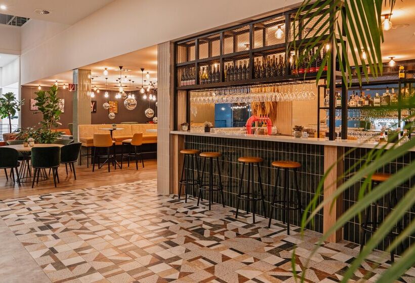 هتل Berlin, Berlin, A Member Of Radisson Individuals