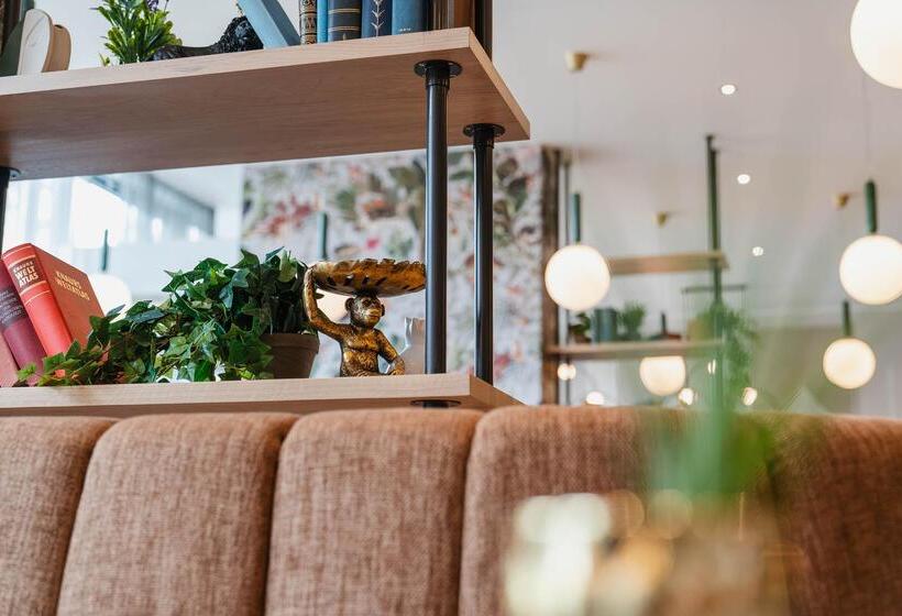 هتل Berlin, Berlin, A Member Of Radisson Individuals