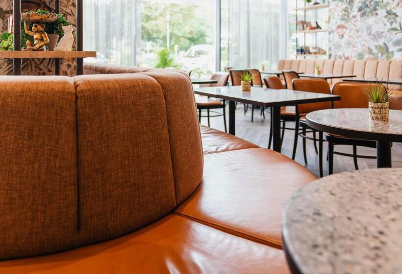 هتل Berlin, Berlin, A Member Of Radisson Individuals