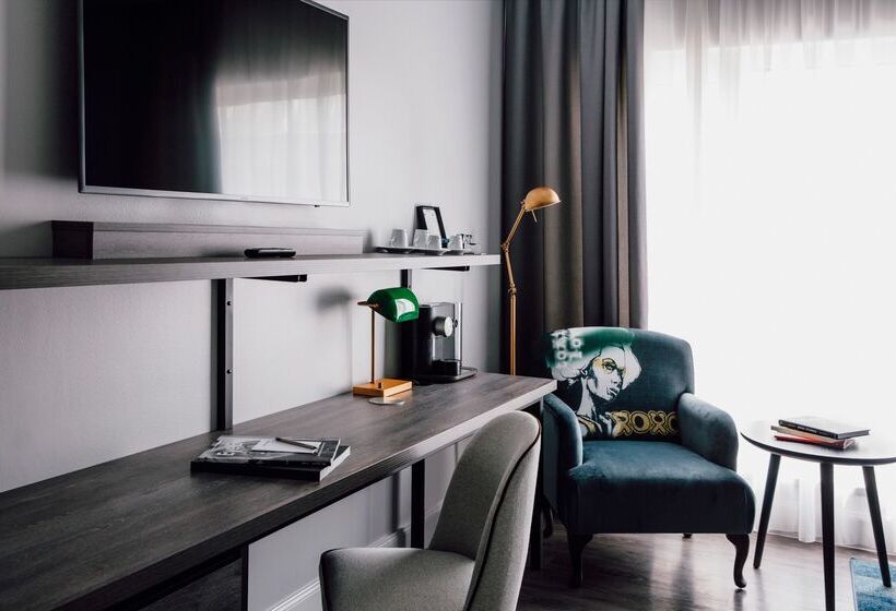 هتل Berlin, Berlin, A Member Of Radisson Individuals