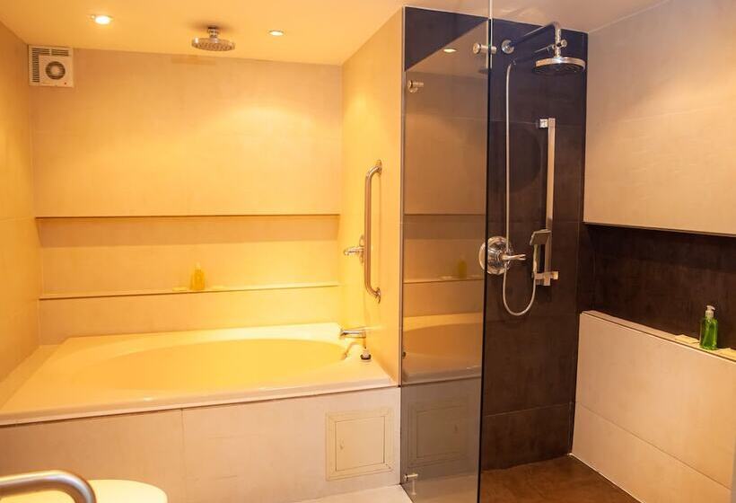 ホテル Bogota Plaza