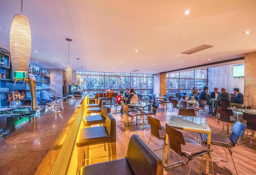 ホテル Bogota Plaza