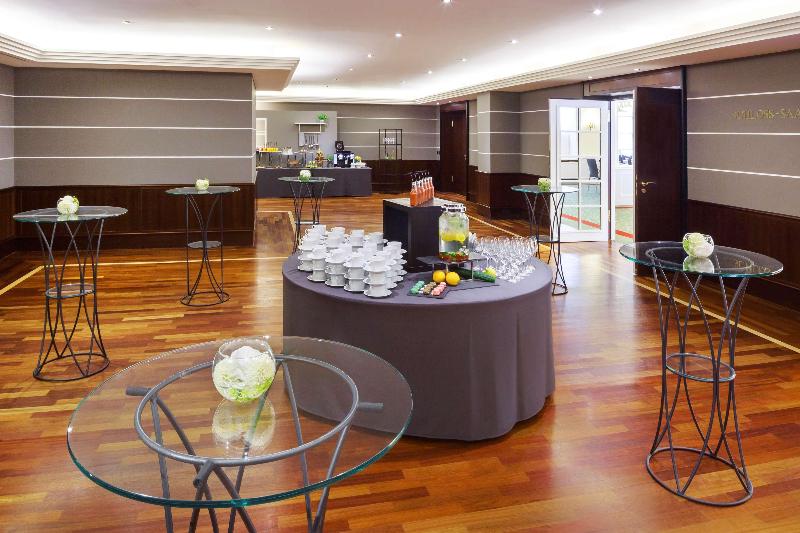 هتل Bristol Berlin