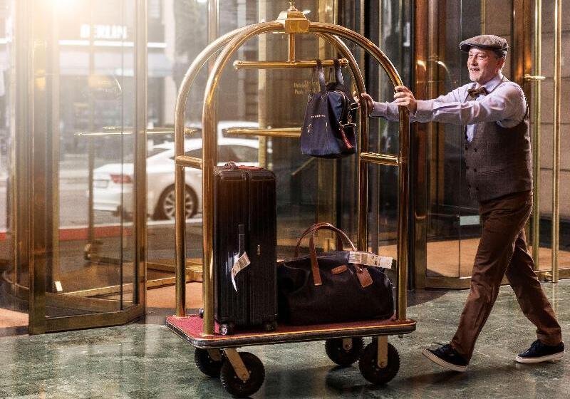 هتل Bristol Berlin