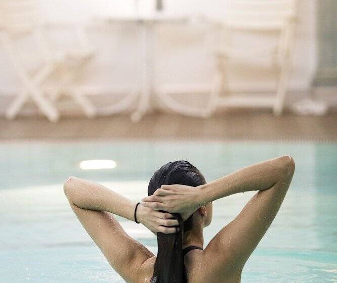 هتل Bristol Berlin