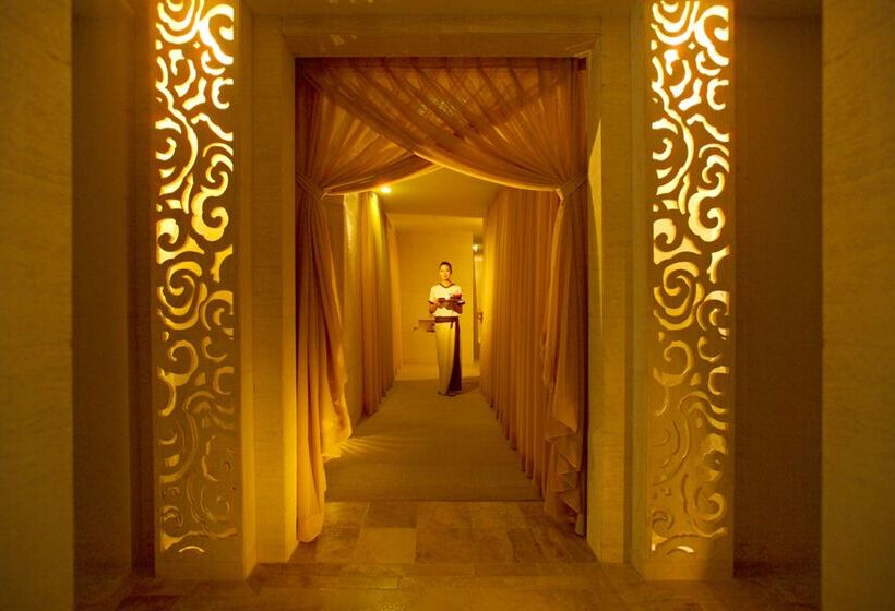 China World Hotel, Beijing