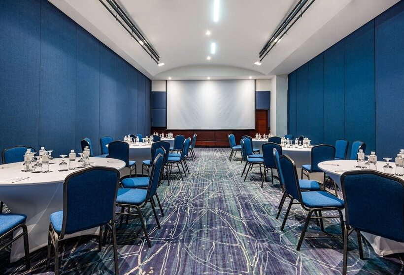 Cosmos 100 Hotel & Centro De Convenciones Hoteles Cosmos