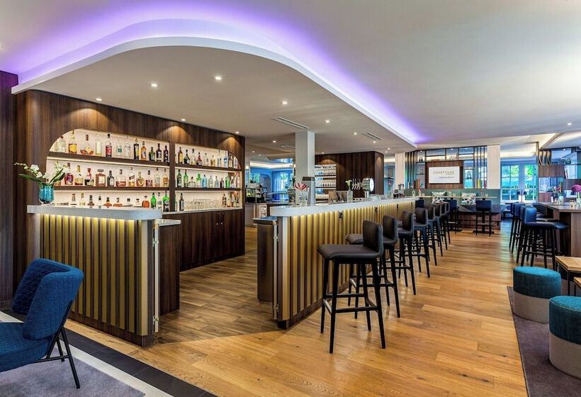 Hotel Courtyard By Marriott Hamburg Airport