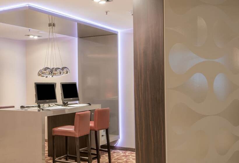 هتل Crowne Plaza Berlin City Centre Ku Damm, An Ihg