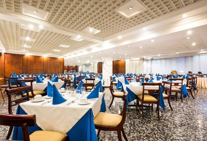 Отель Dann Av. 19