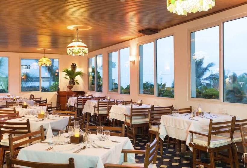 ホテル Decameron Cartagena   All Inclusive