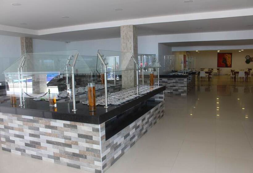 فندق Dorado Plaza Bocagrande