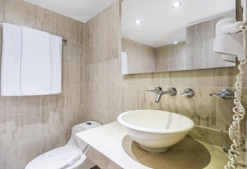 فندق Dorado Plaza Bocagrande