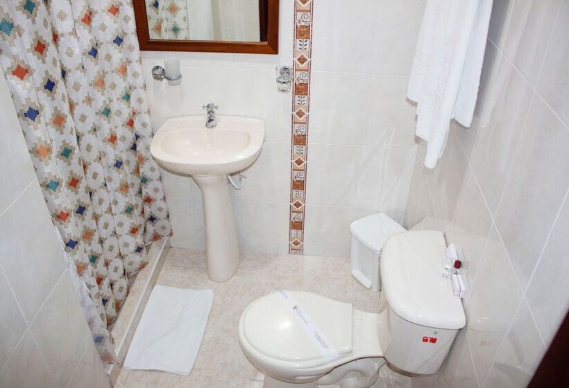 فندق Dorado Plaza Centro Historico