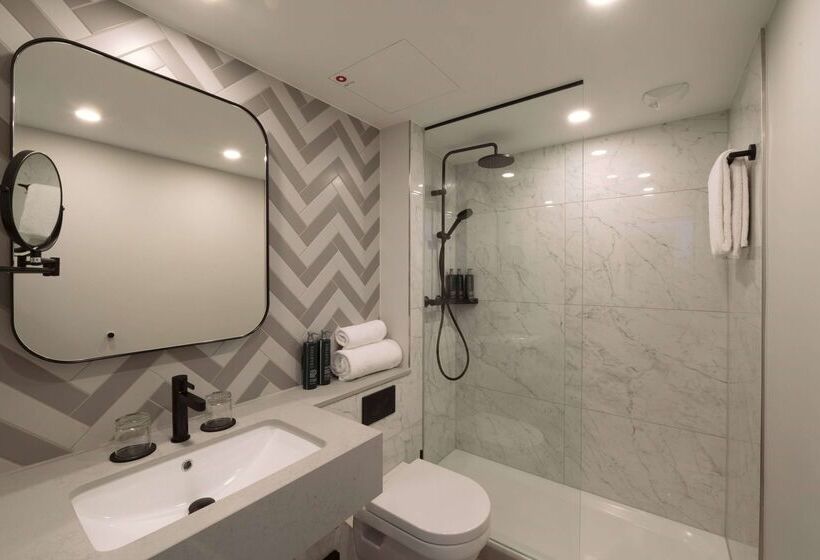 هتل Doubletree By Hilton Berlin Ku Damm