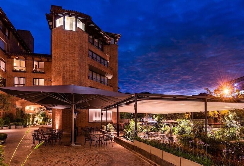 فندق Estelar La Fontana