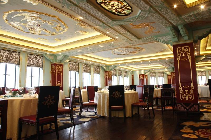 Fairmont Peace Hotel On The Bund