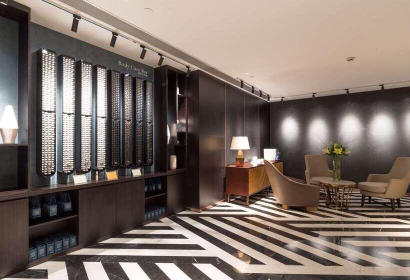 호텔 Golden Tulip Shanghai Hongqiao A Louvre