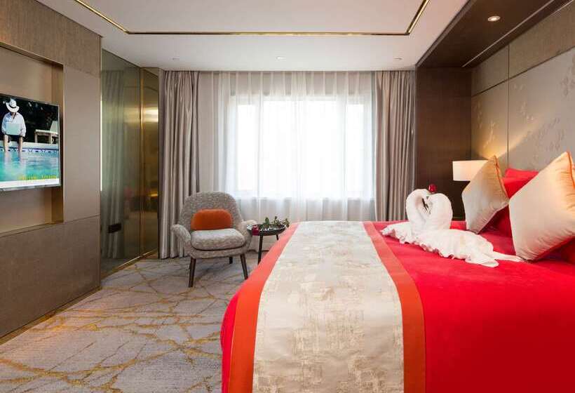 호텔 Golden Tulip Shanghai Hongqiao A Louvre
