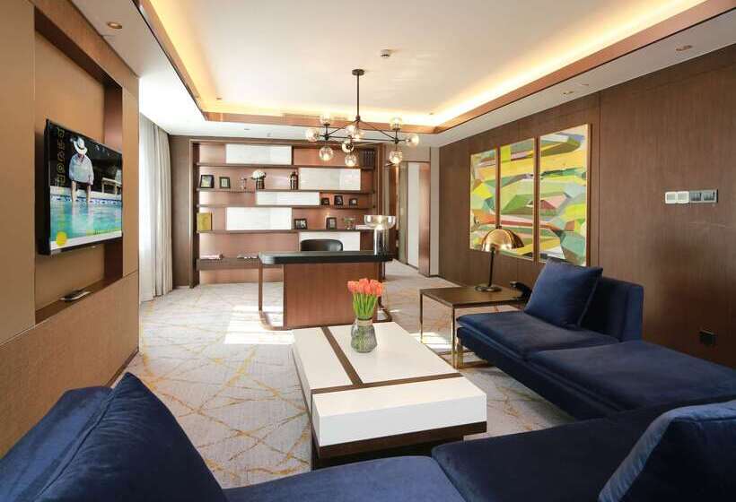 호텔 Golden Tulip Shanghai Hongqiao A Louvre