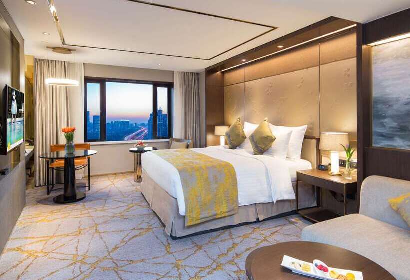 호텔 Golden Tulip Shanghai Hongqiao A Louvre