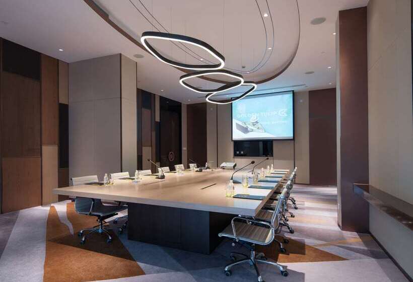 호텔 Golden Tulip Shanghai Hongqiao A Louvre