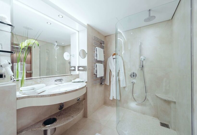 هتل Grand Elysee Hamburg